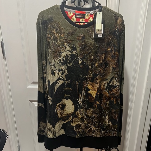 Sweater - Picture 2 of 4